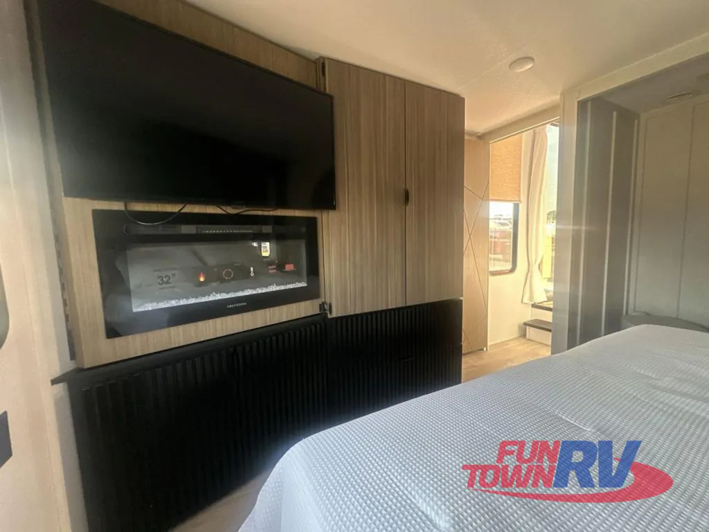 2026 Forest River Salem Grand Villa 42ZEN, Photos photo 40