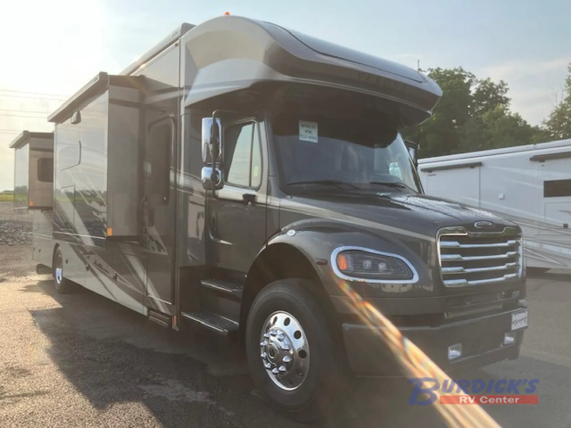 2027 Renegade RV Verona 40VTR - Photo 2