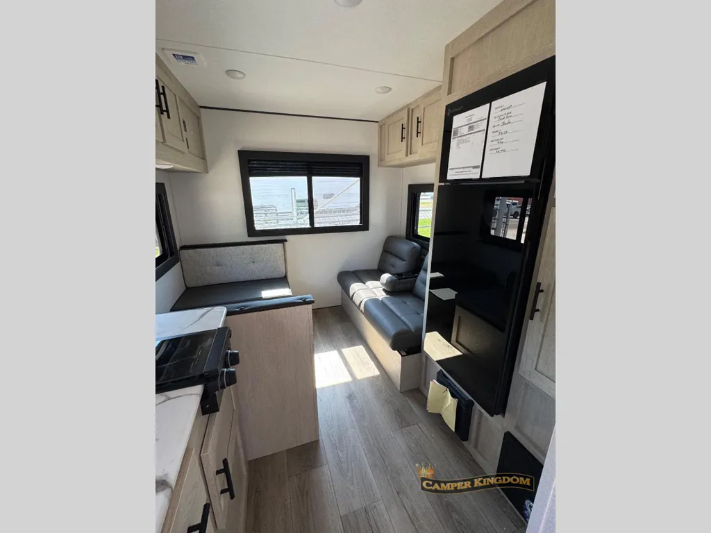 2026 Shasta RVs i-5 Edition 521CK, Photos photo 7
