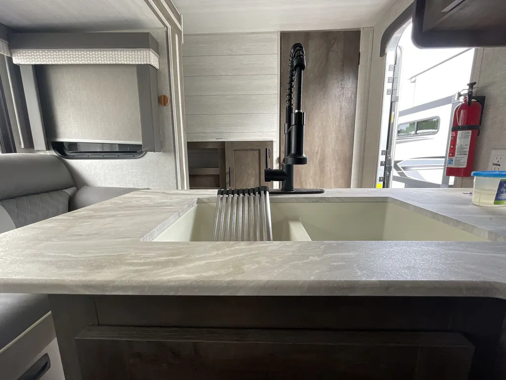 2021 Forest River Salem Cruise Lite 273QBXL, Photos photo 10