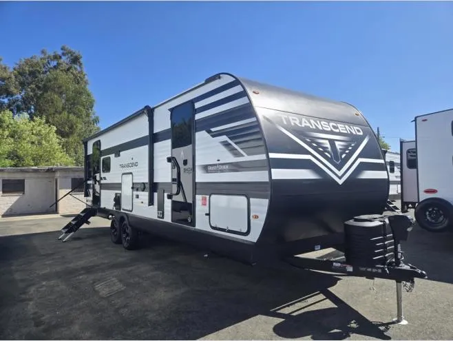 2026 Grand Design Transcend 245RLT - Photo 4