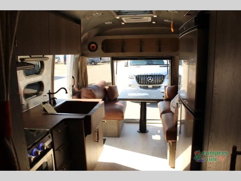 2026 Airstream Stetson + 6666 Special Edition 27FBT - Photo 3