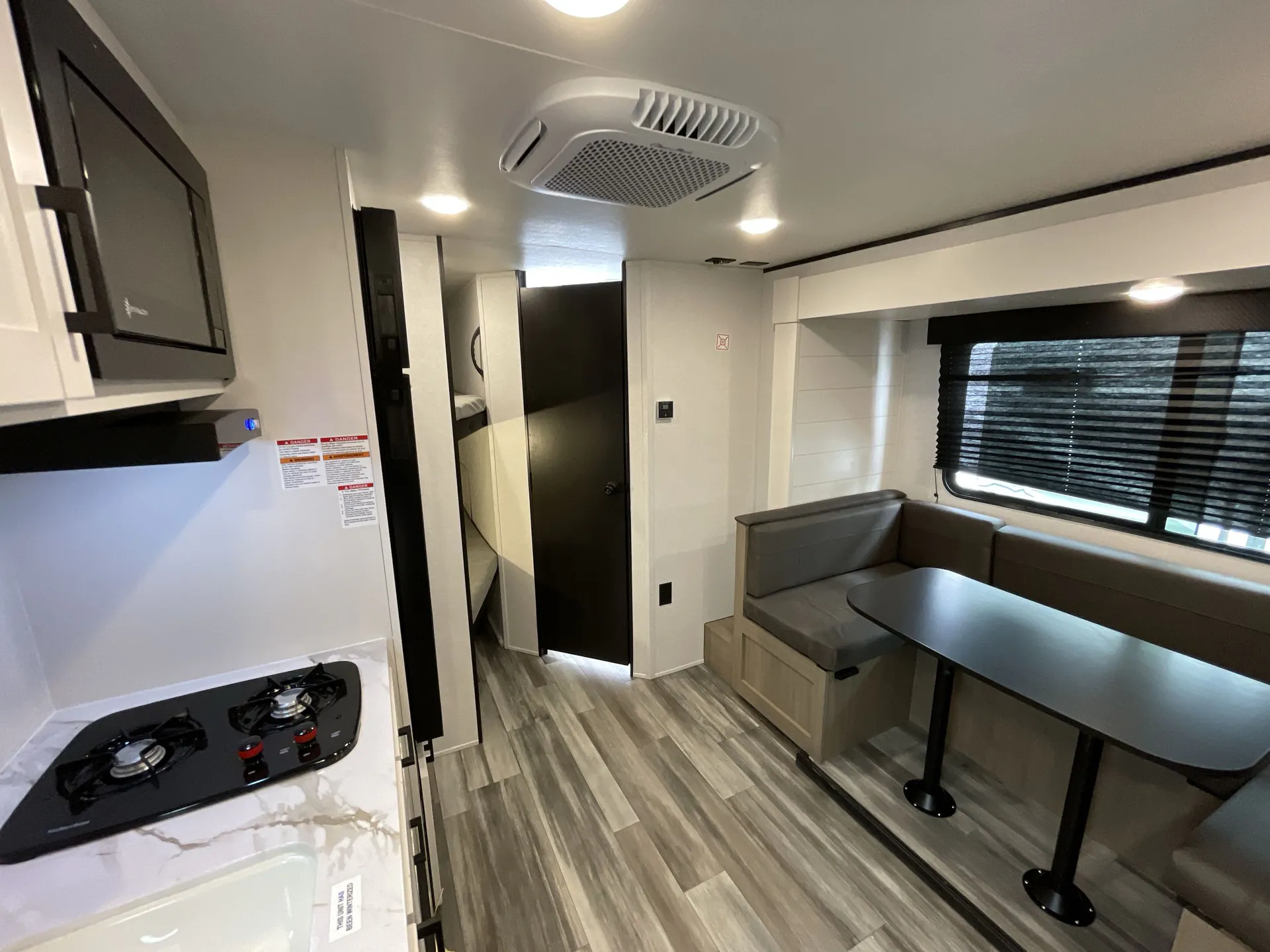 2026 Jayco Jay Flight SLX 197MBW — living area main