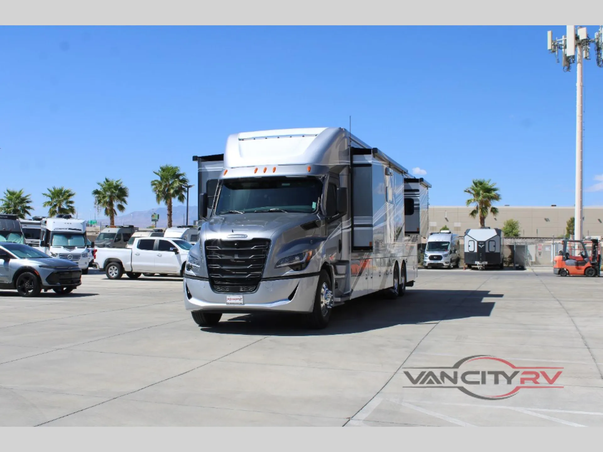 2027 Renegade RV Explorer TS 42RB - Photo 2