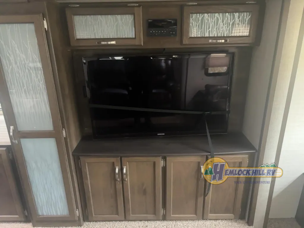 2019 Keystone Premier Ultra Lite 30RIPR, Photos photo 19