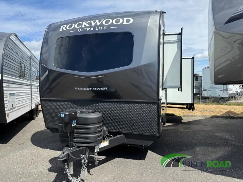 2027 Forest River Rockwood Ultra Lite 2618RD - Photo 3