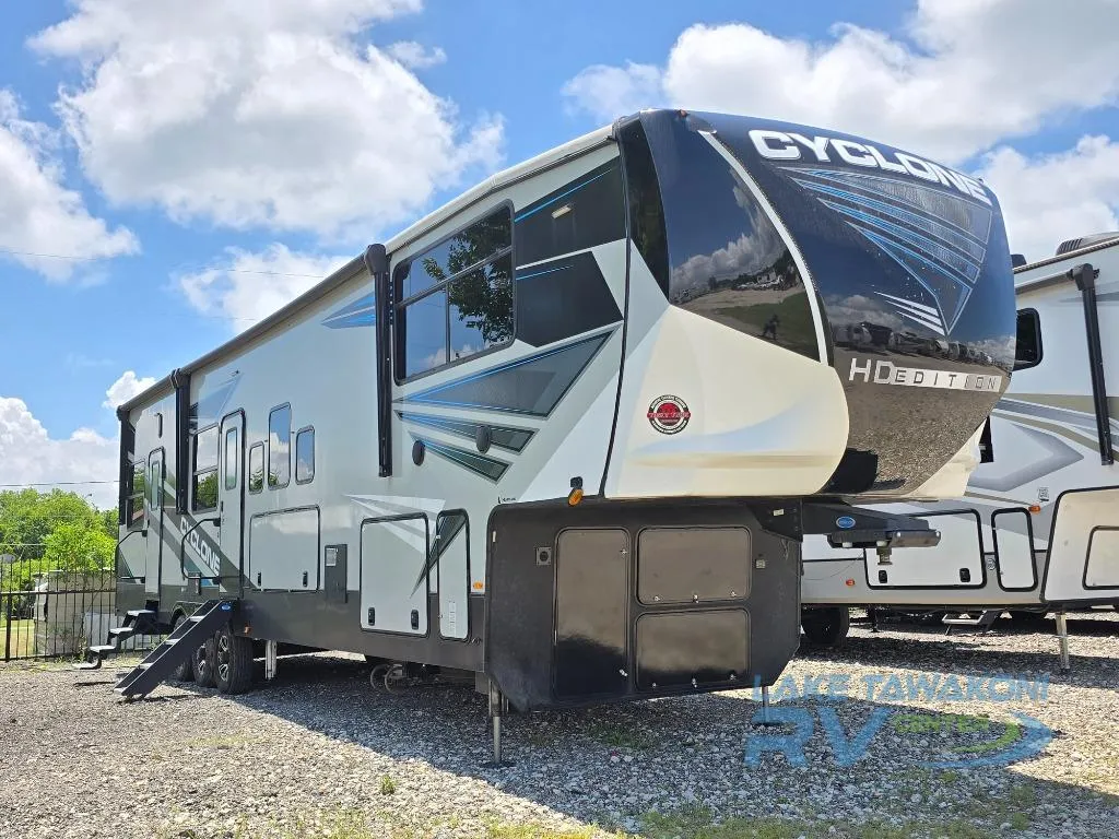 2022 Vanleigh Beacon 41LKB - Photo 3