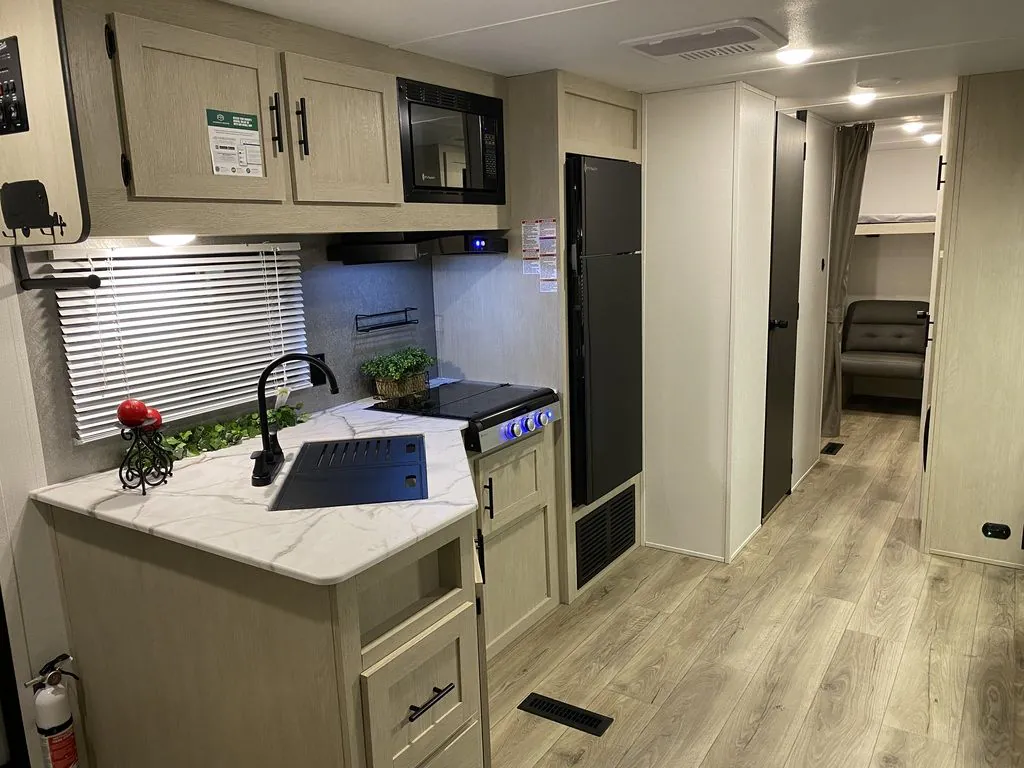 2026 Shasta RVs i-5 Edition 530BQB, Photos photo 89
