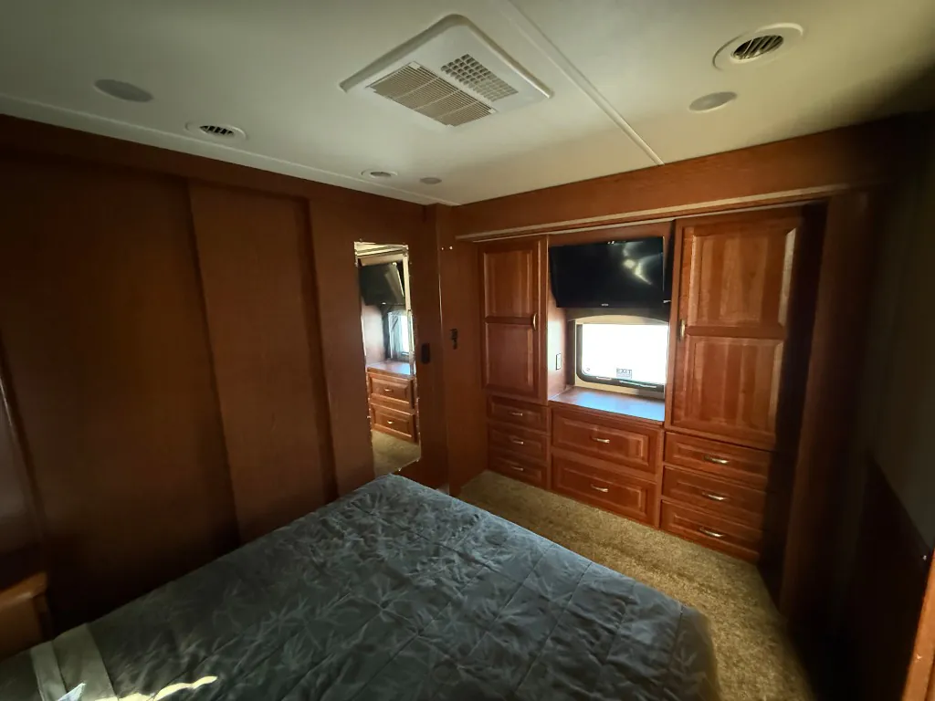2015 Forest River RV Berkshire 38A, Photos photo 24