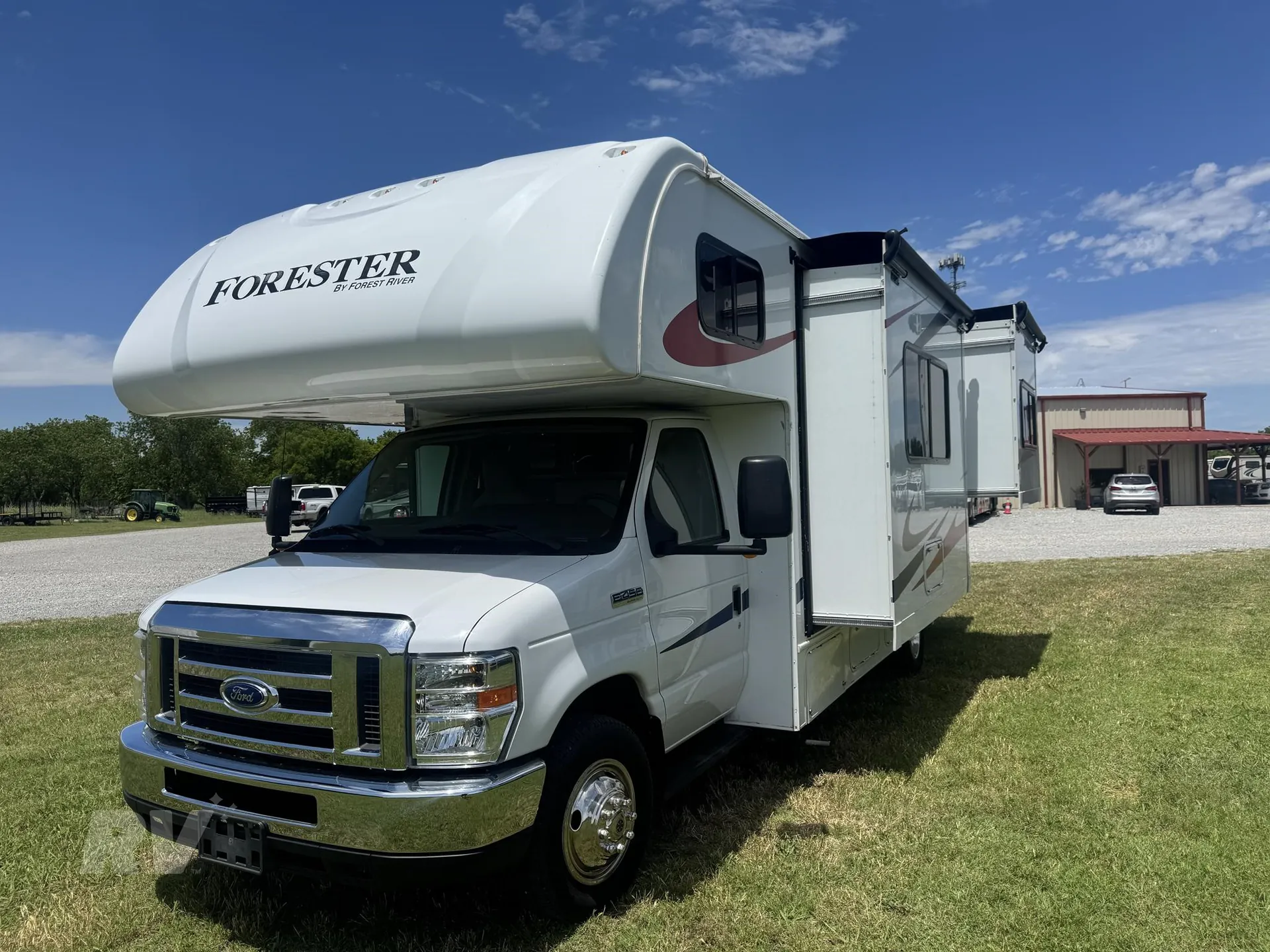 2020 Forest River Forester 2441DS - Photo 4