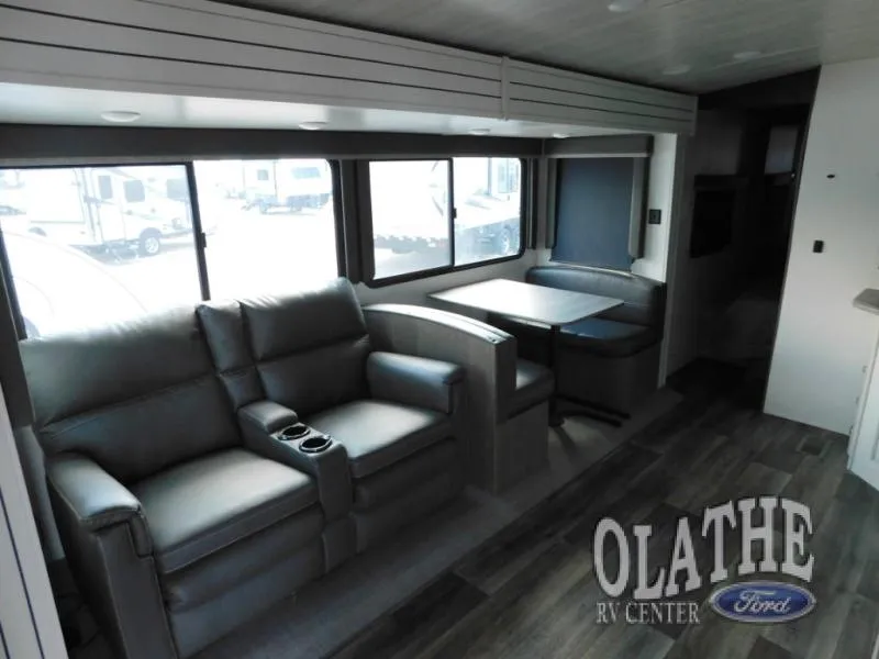 2021 Keystone RV Cougar Half-Ton 26RBS - Photo 4