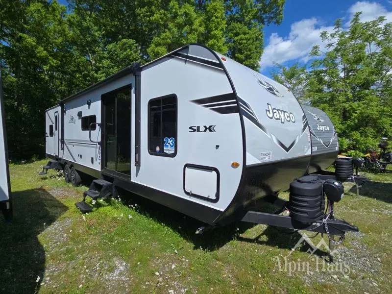 2026 Jayco Jay Flight SLX 380DQS - Photo 2