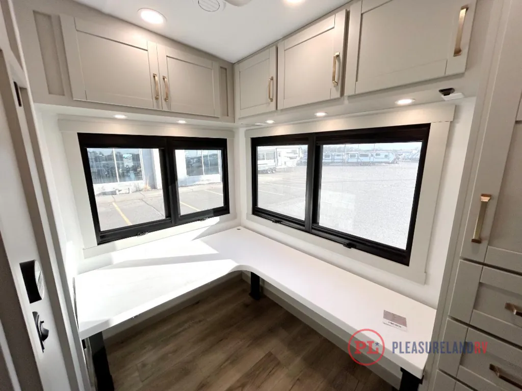 2026 Brinkley Model Z 3515, Photos photo 8