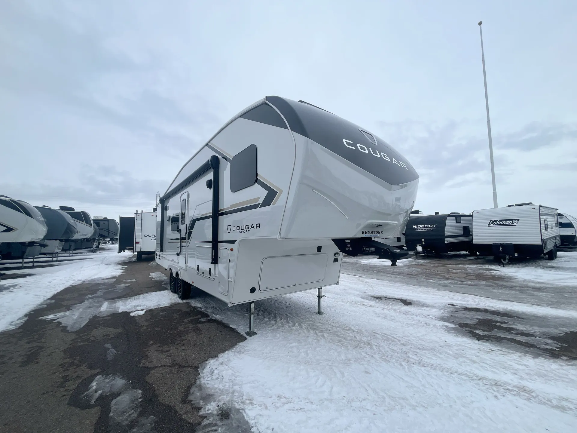 2026 Keystone Cougar Sport 2400RE - Photo 2