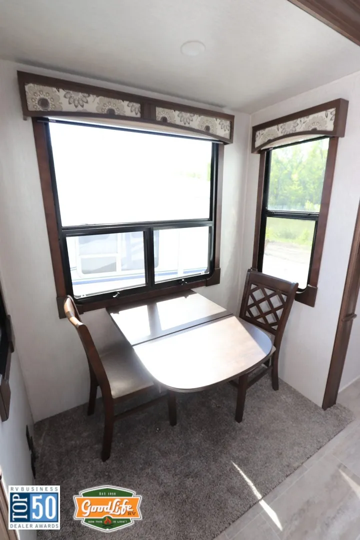 2019 Heartland Bighorn 3970RD - Photo 4