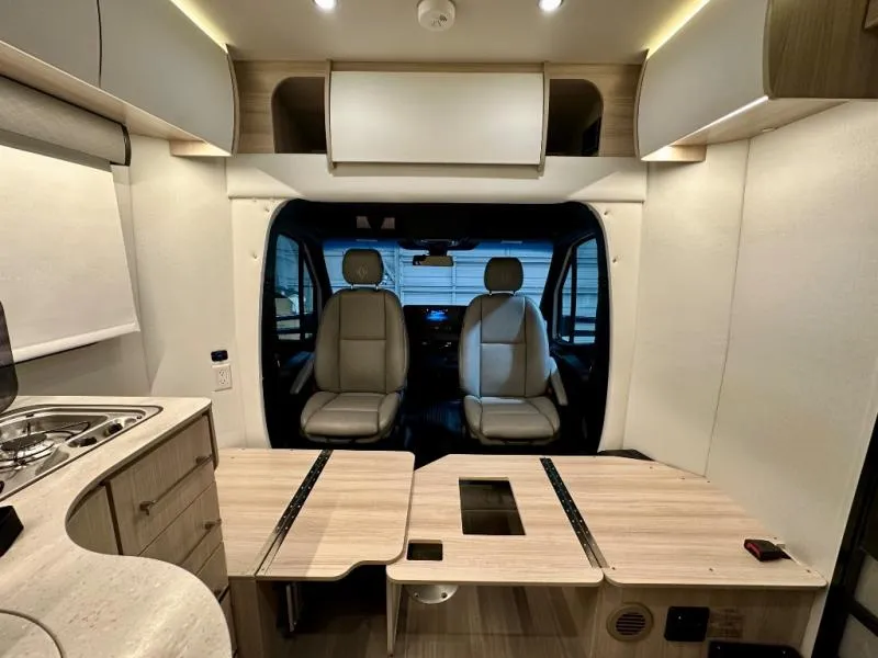 2022 Leisure Travel Unity 24TB - Photo 4