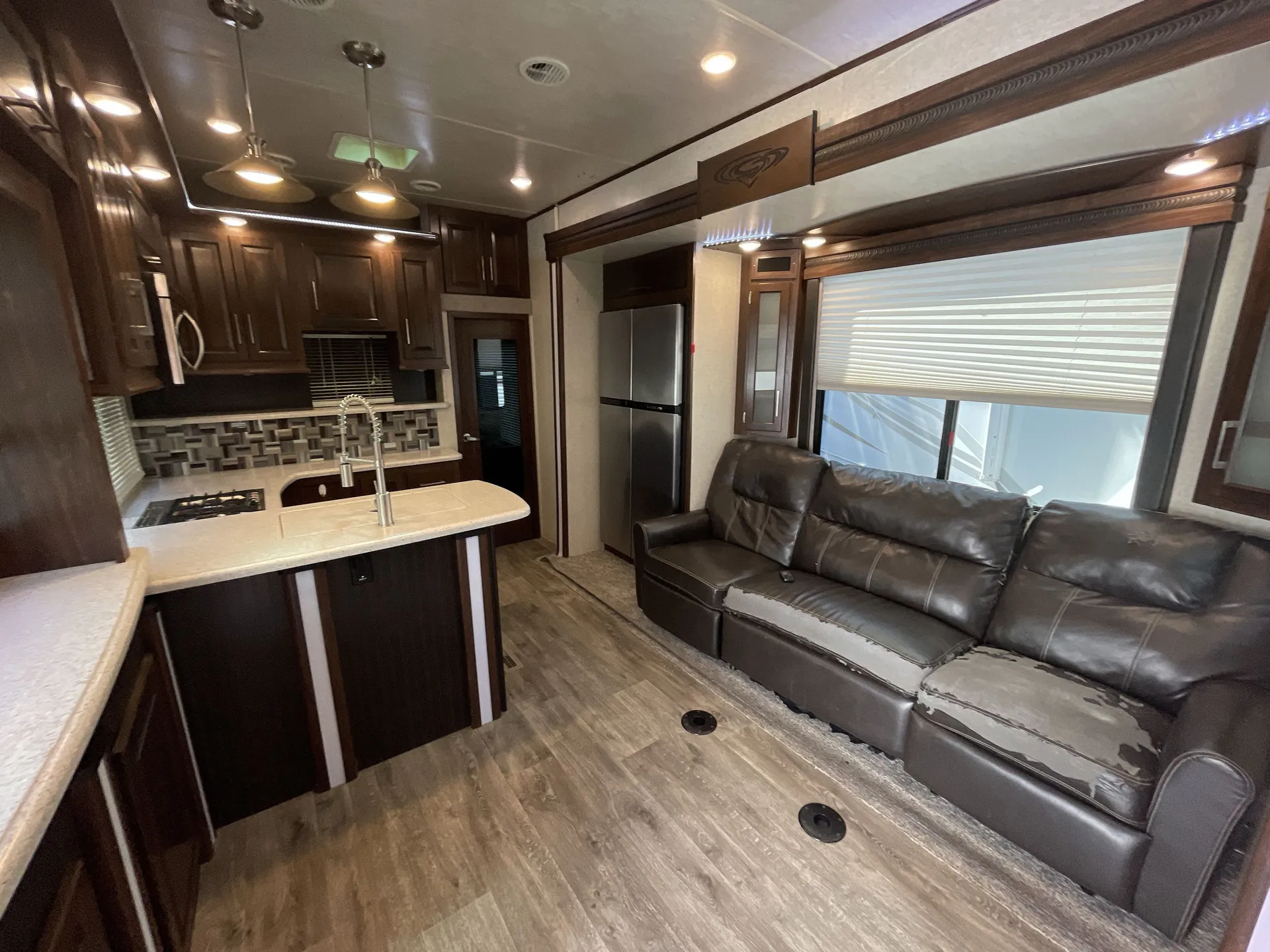 2018 Heartland Cyclone 4115 — living area main