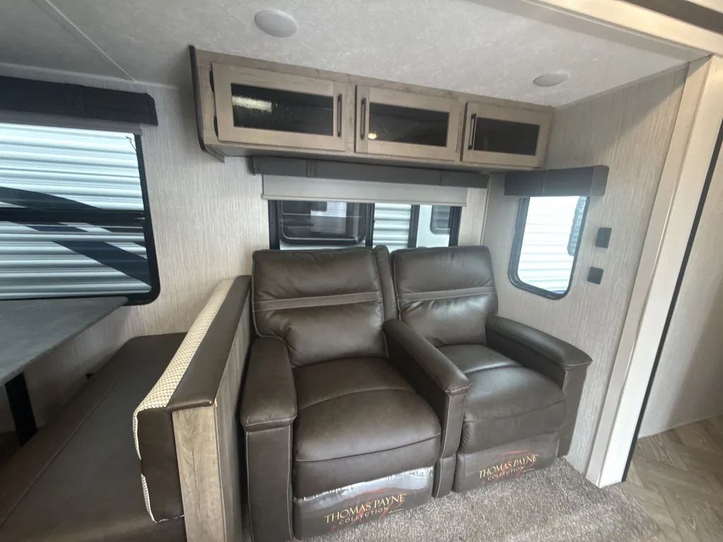 2022 Forest River Puma 32BHQS, Photos photo 15