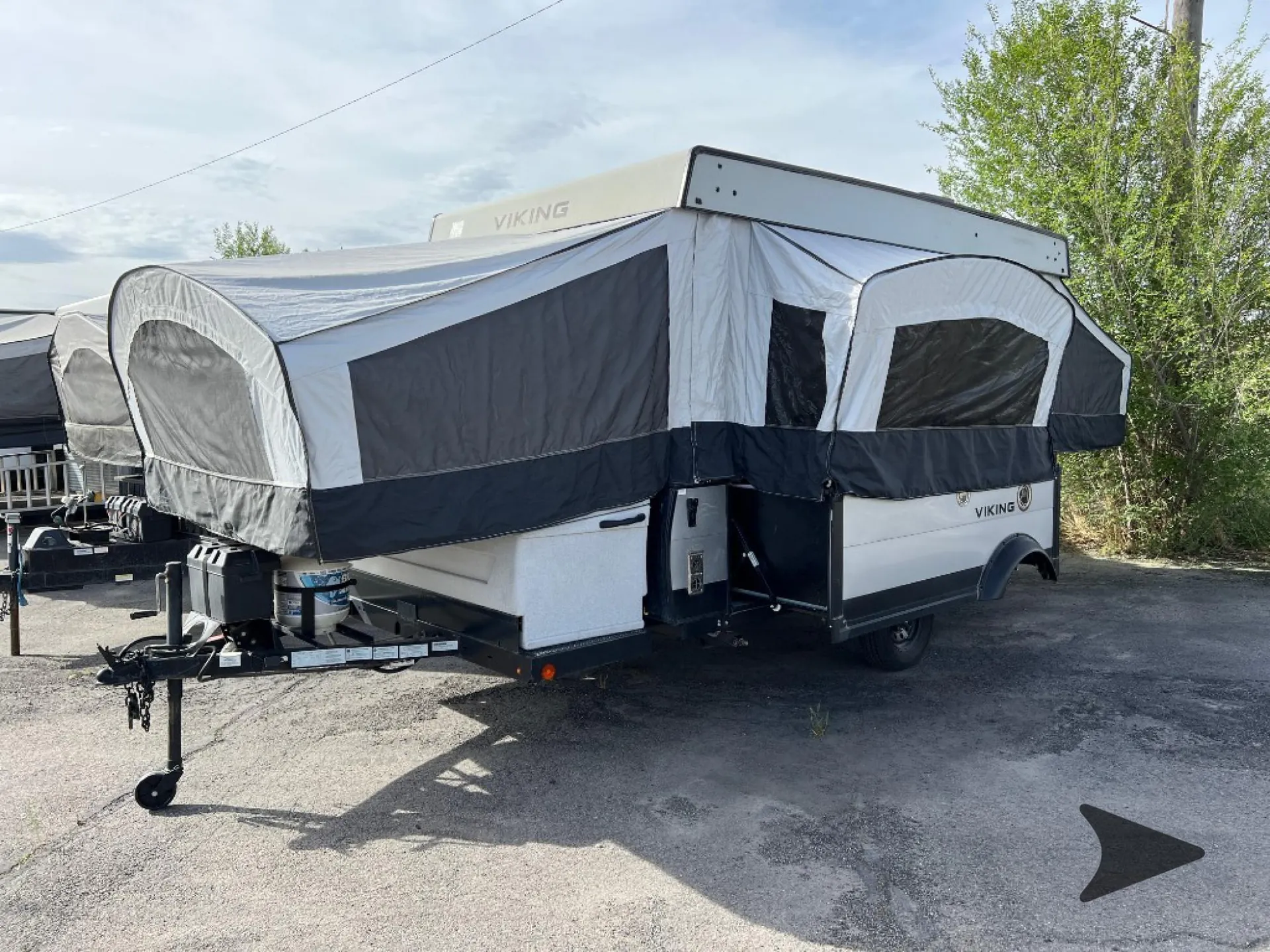2022 Forest River Viking 2485SST — Photo 5