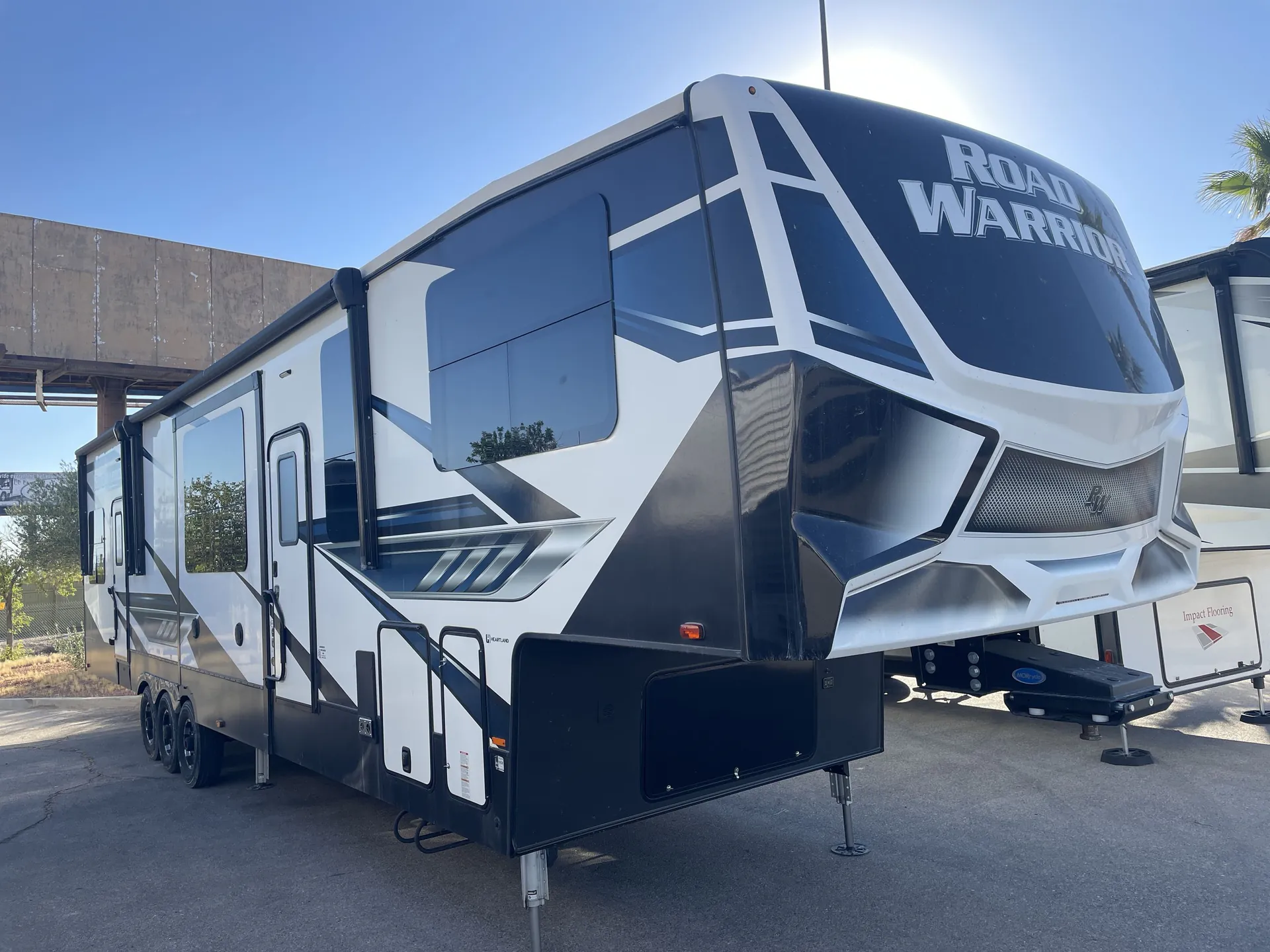 2022 Heartland Road Warrior 391