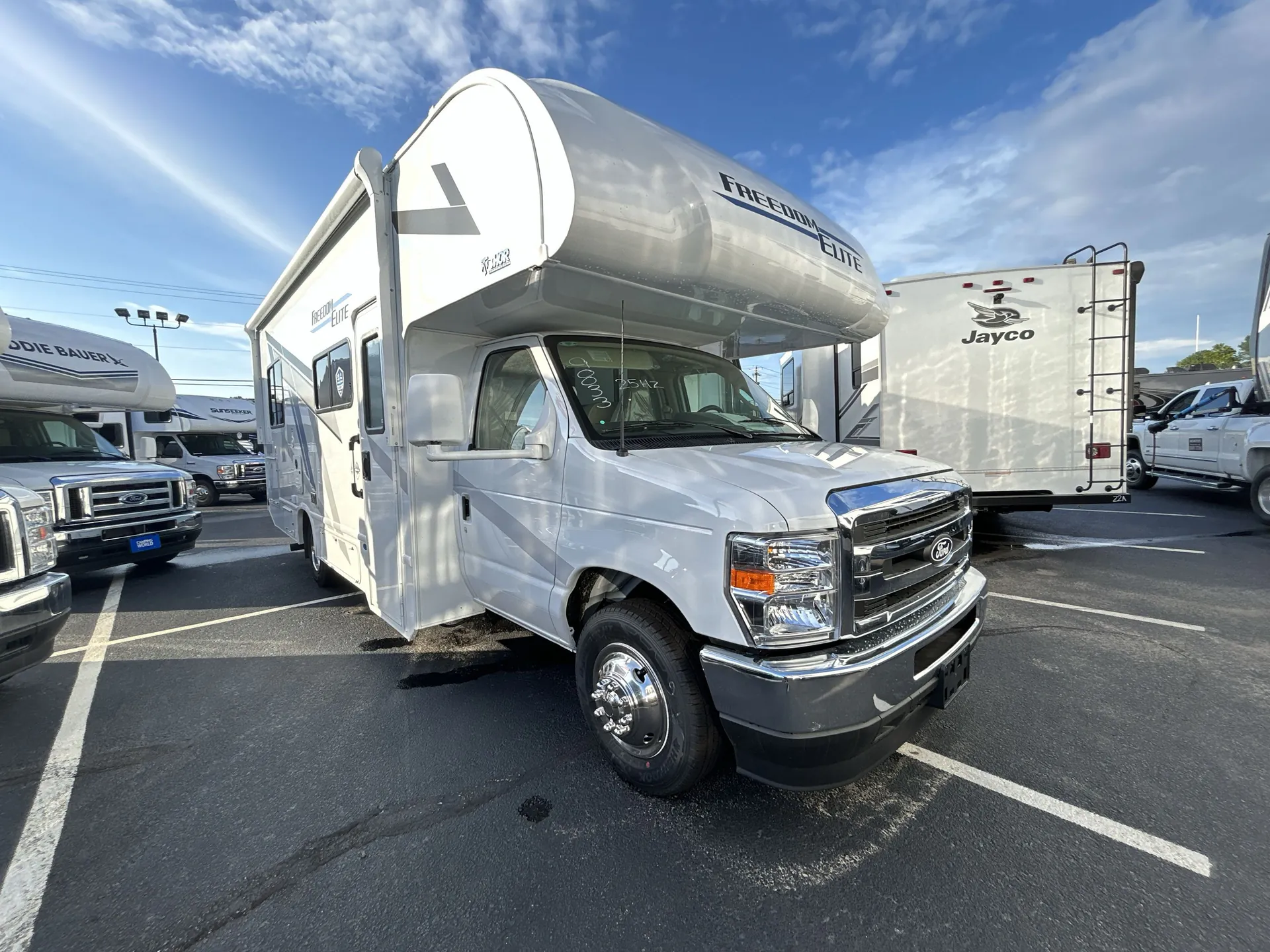 2026 Thor Motor Coach Freedom Elite 25HZ - Photo 2