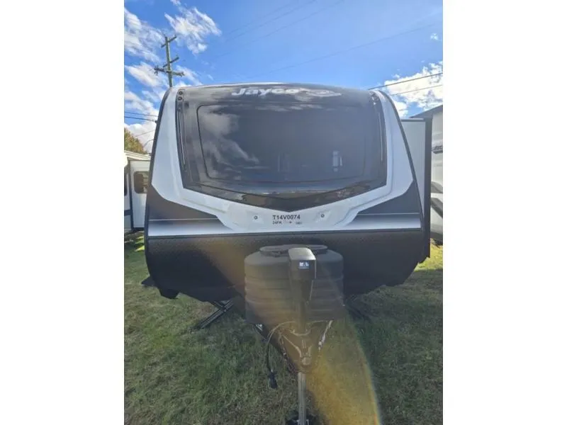 2026 Jayco Jay Feather 24FK - Photo 3