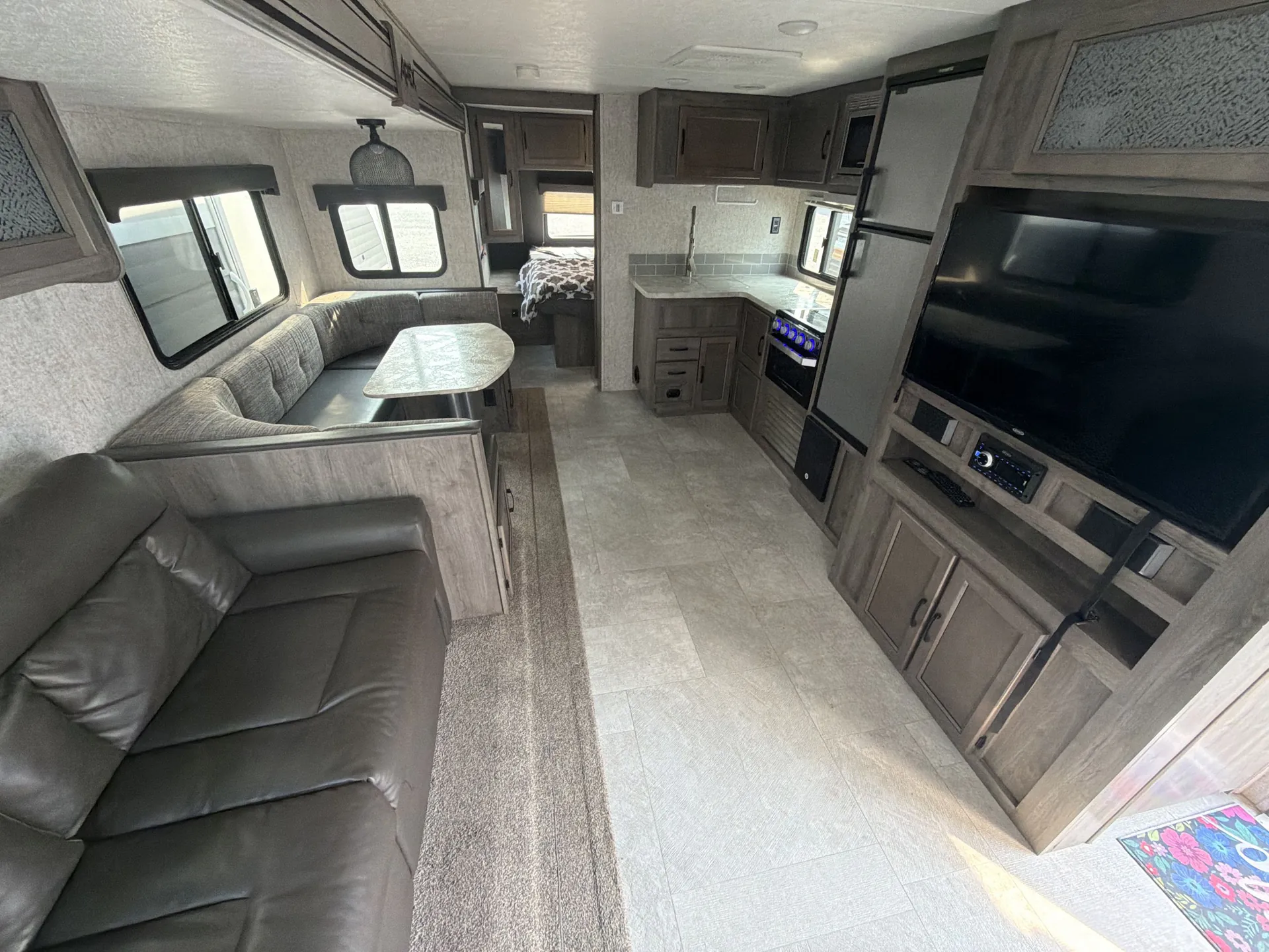 2021 Coachmen Apex 265RBSS — living area main