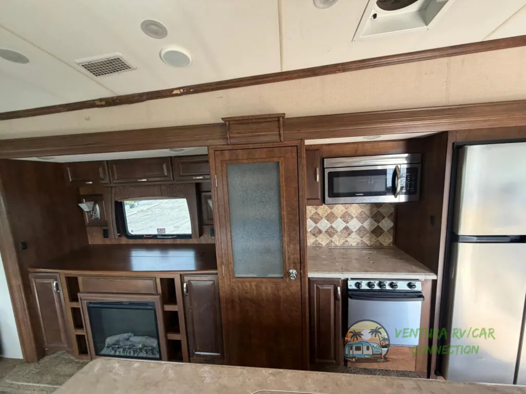 2016 Forest River Cardinal 3455RL, Photos photo 30