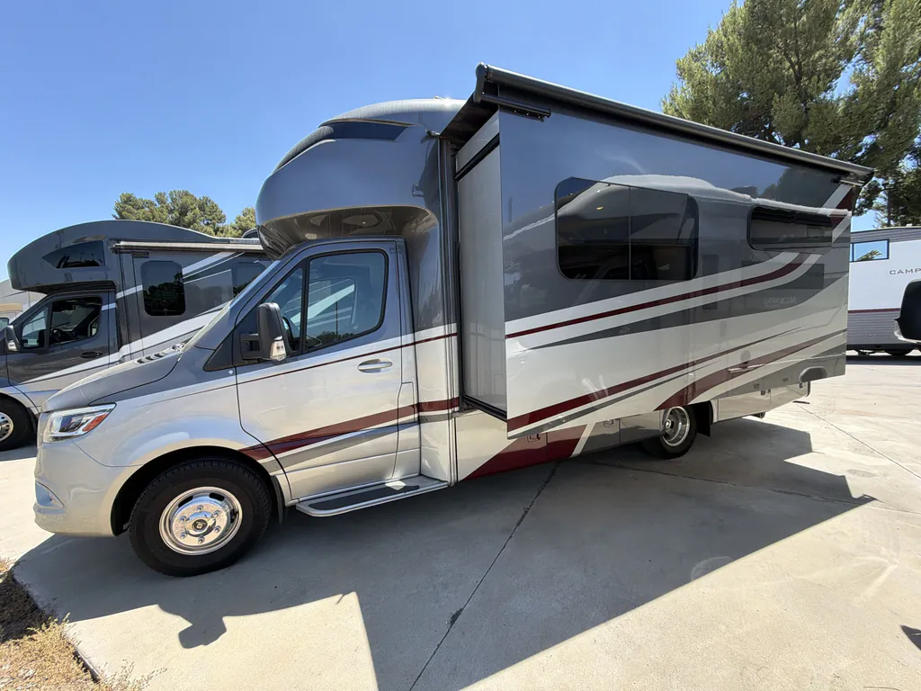 2020 Tiffin Wayfarer 25 RW, Photos photo 6