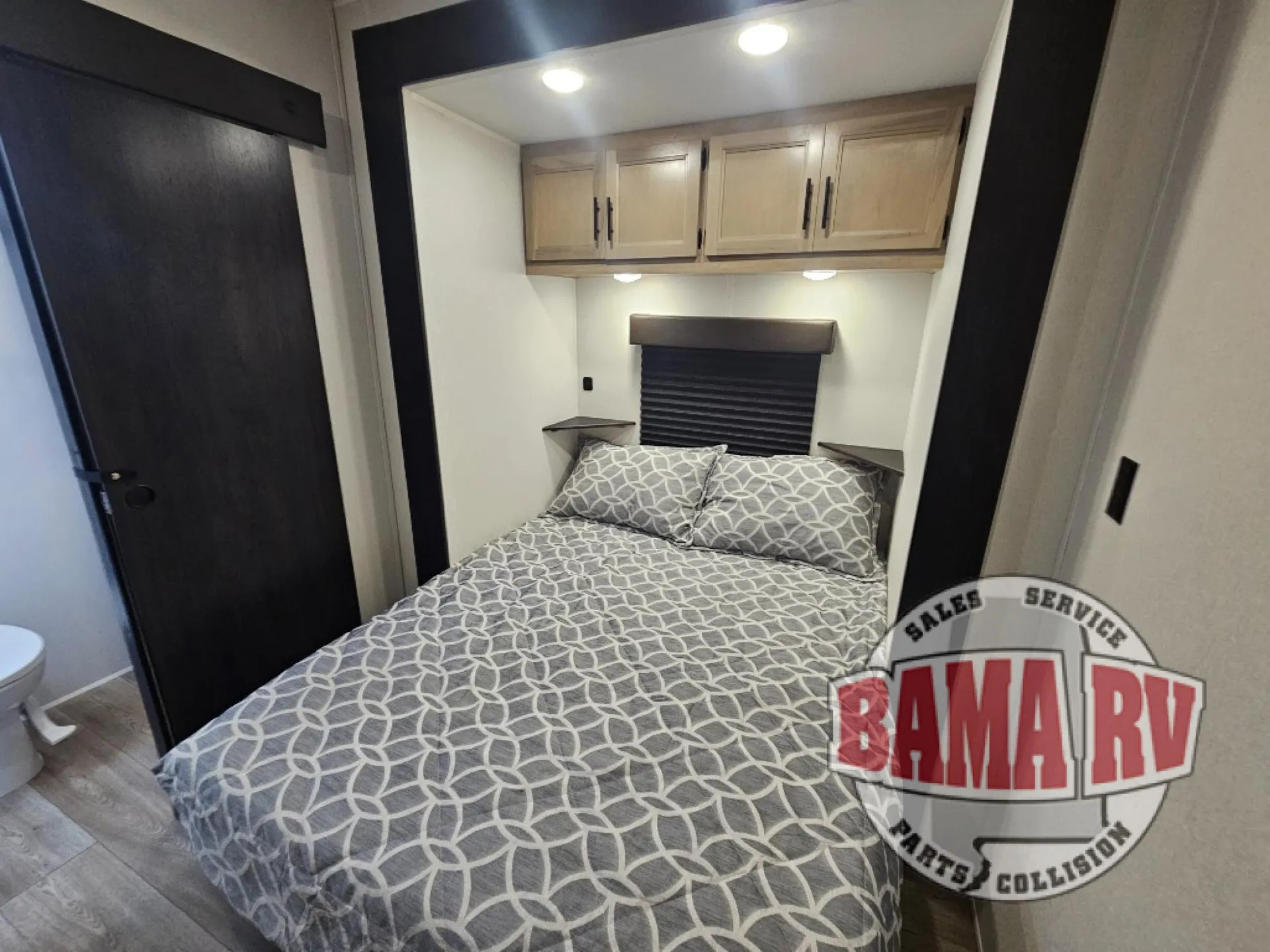 2027 Forest River Cherokee Timberwolf 39HBA - Photo 3
