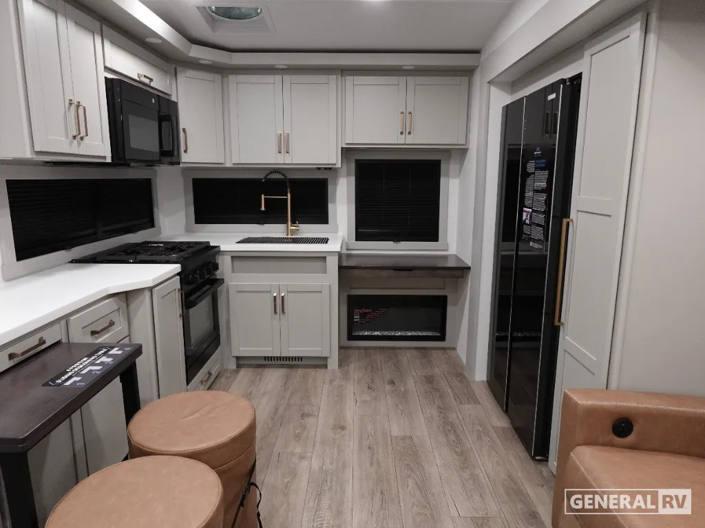 2026 Brinkley Model Z 2680 - Photo 3