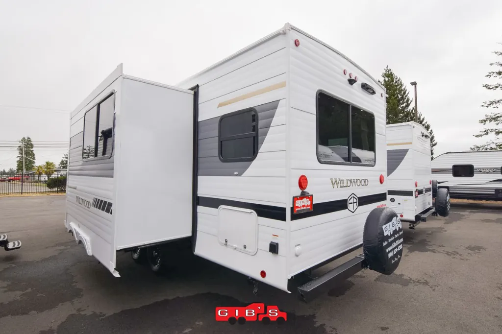 2026 Forest River Wildwood 25RD dealer photo 5 from Gib's RV Superstore