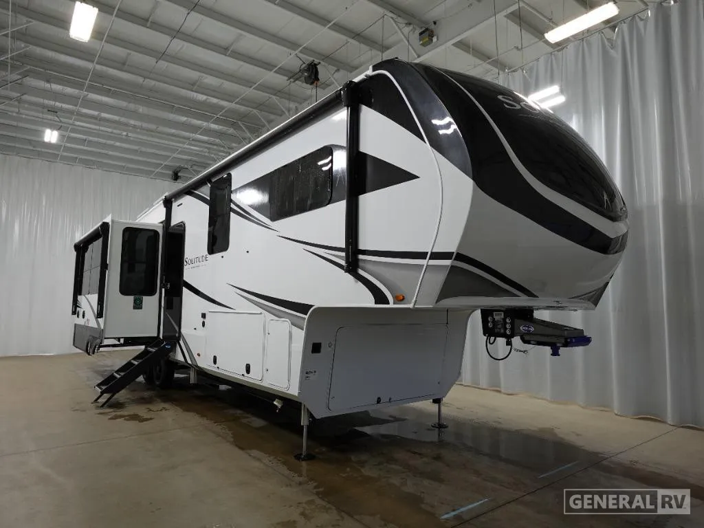2026 Grand Design Solitude 370DV - Photo 2