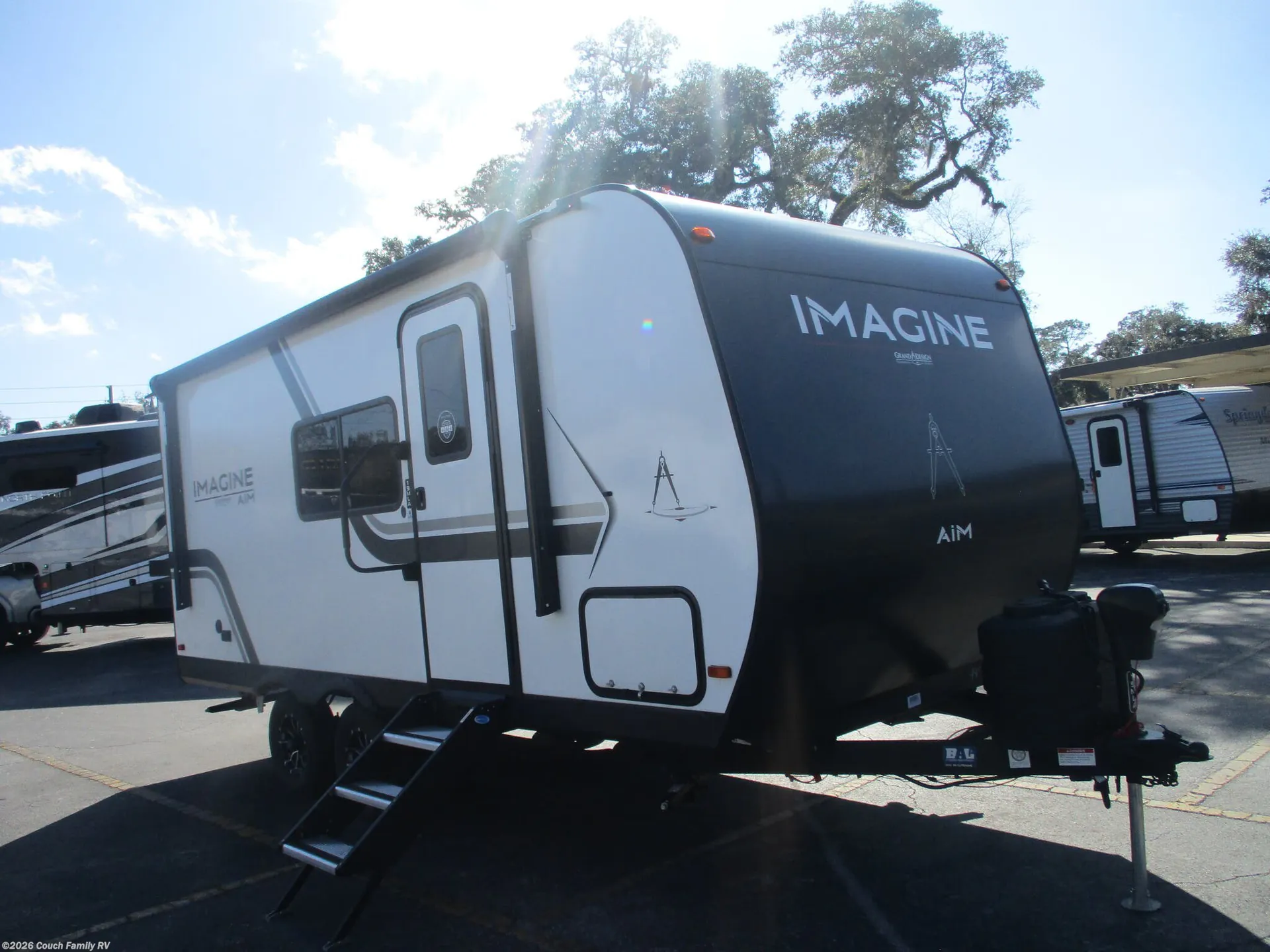 2026 Grand Design Imagine AIM 19MLA - Photo 2