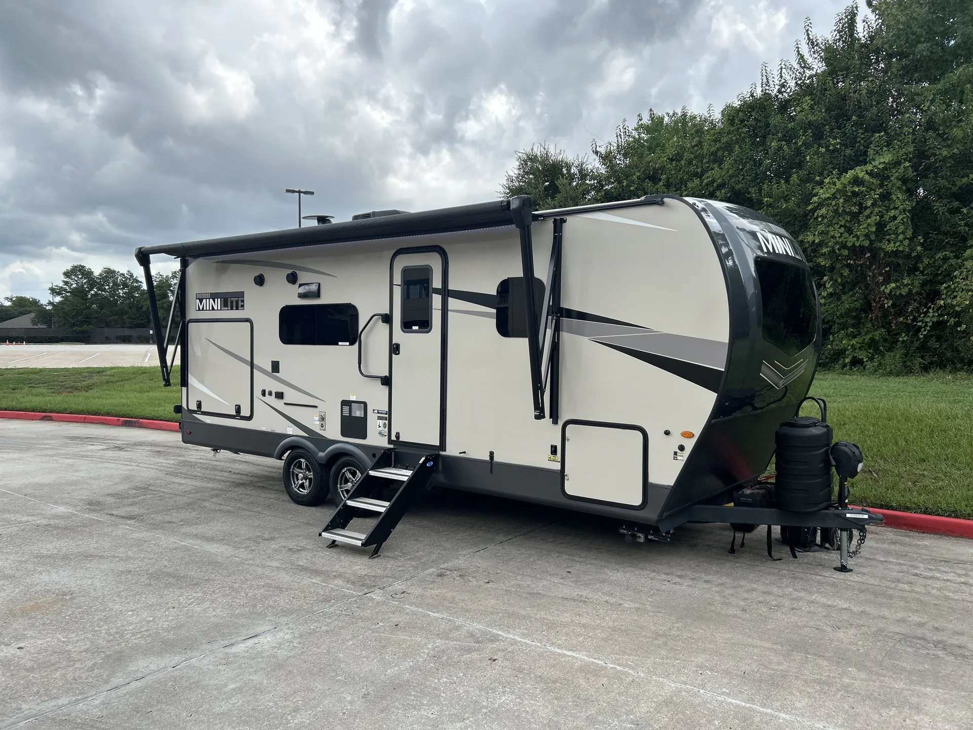2023 Forest River Rockwood Mini Lite 2513S