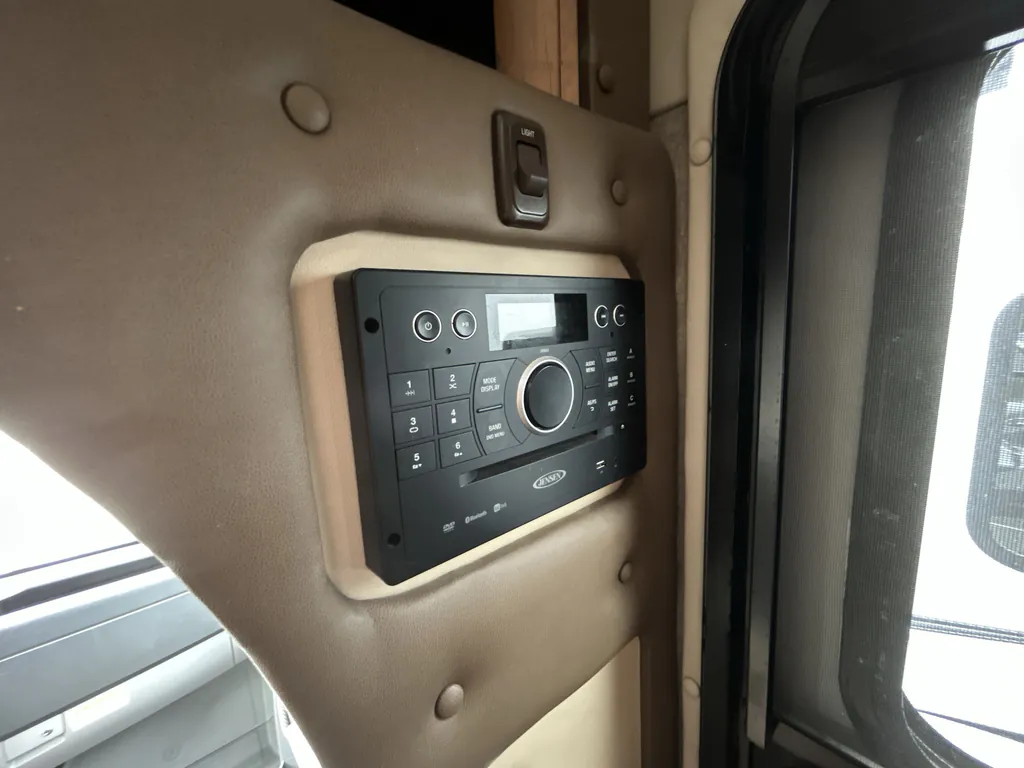 2018 Tiffin Wayfarer 24 QW, Photos photo 13