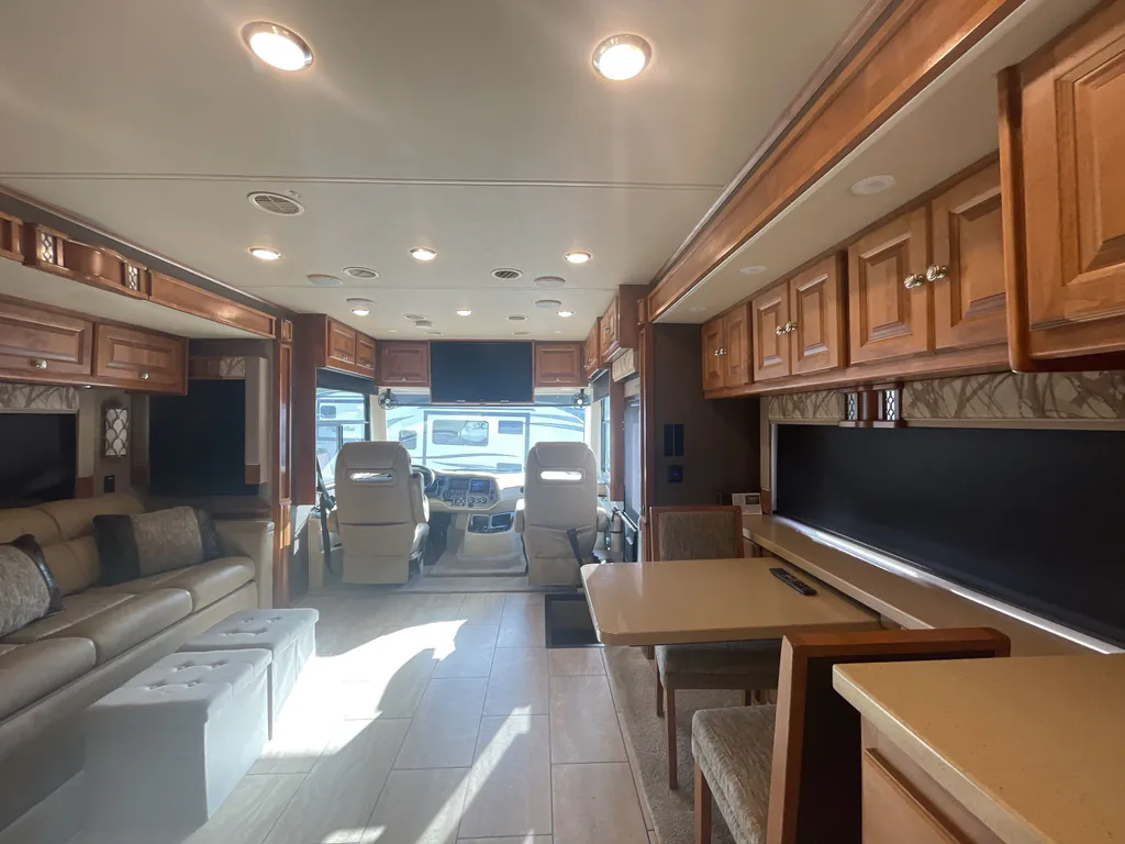 2017 Tiffin Open Road Allegro 34 PA, Photos photo 2