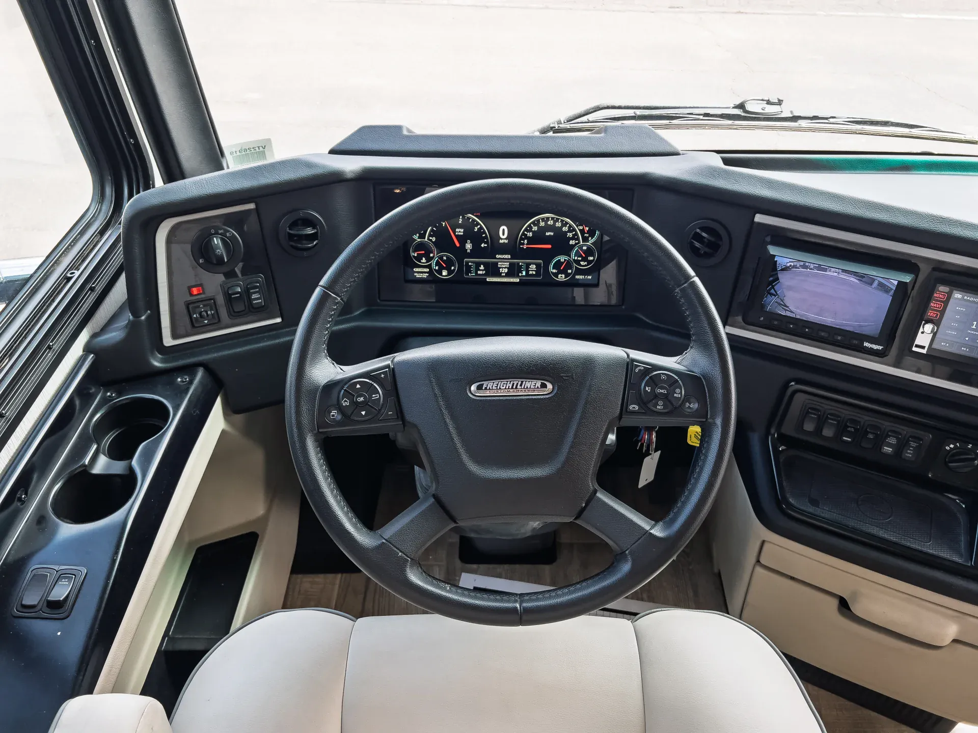 2021 Newmar Ventana 3407 - Photo 4