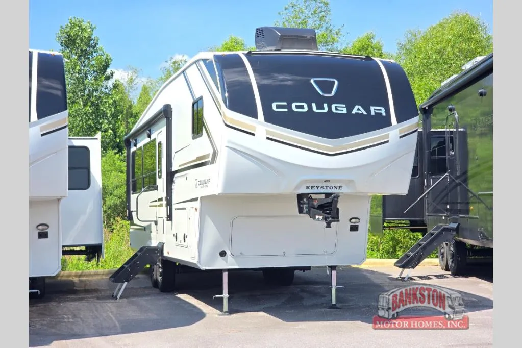 2026 Keystone Cougar Half-Ton 26RES - Photo 2