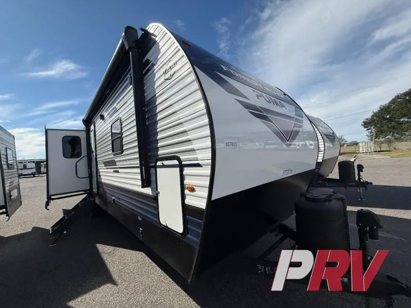 2026 Palomino Puma 31RLQS - Photo 2