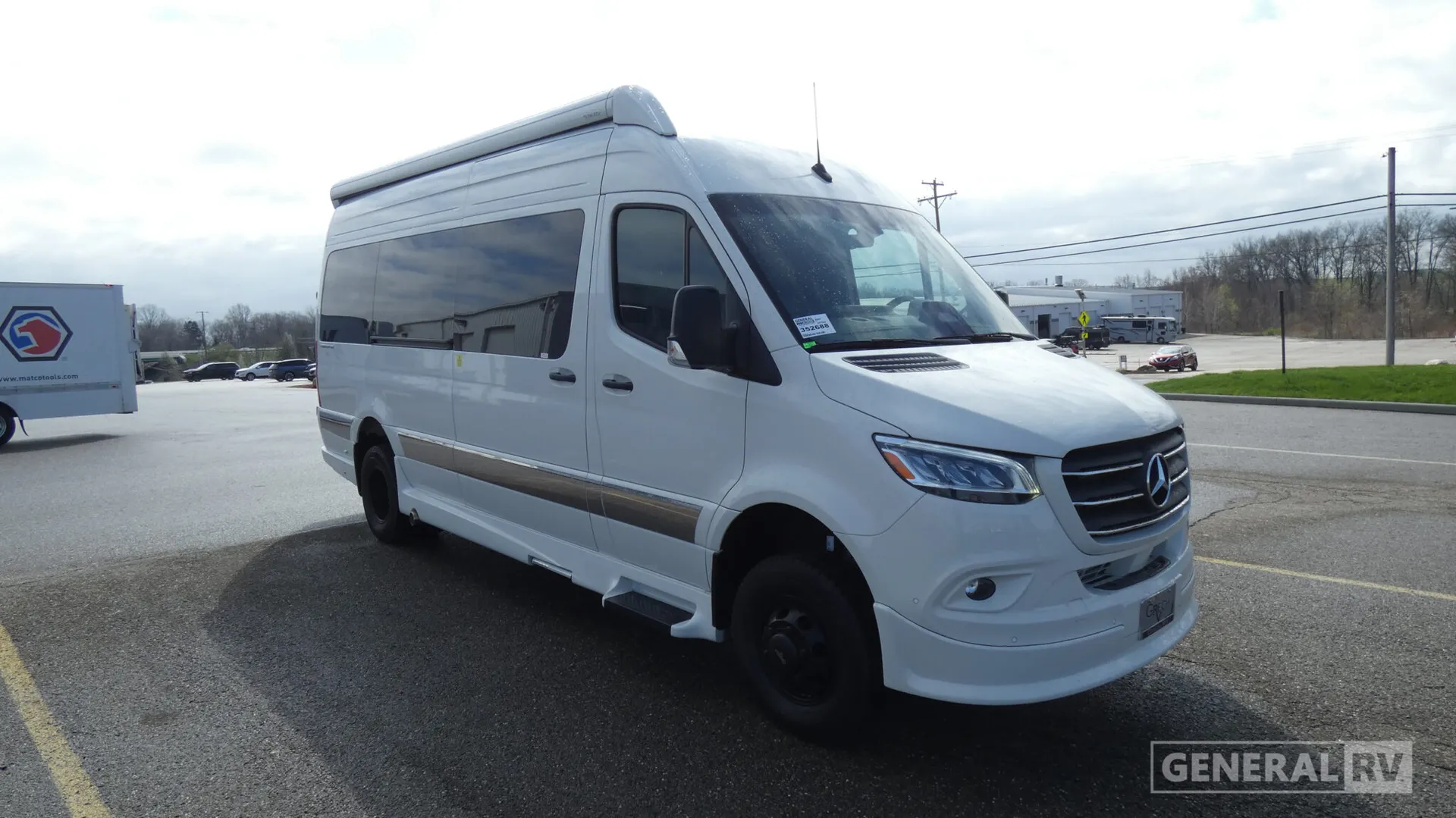 2027 Grech Motors Terreno-ion Tour AWD - Photo 2