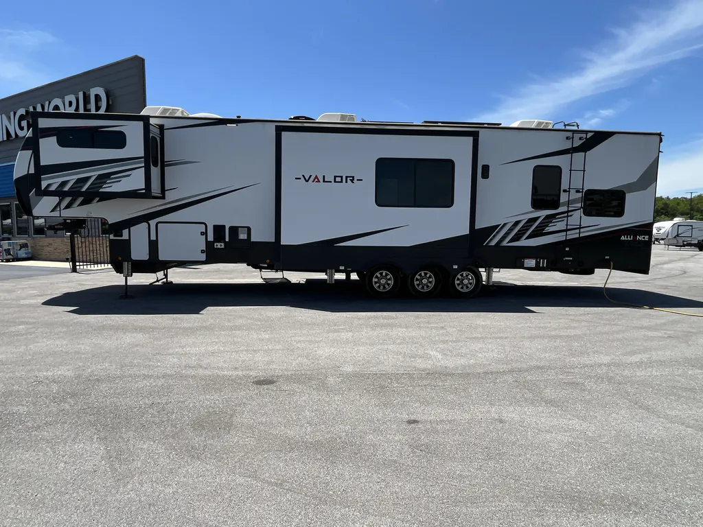 2023 Alliance RV Valor 42V13, Photos photo 6