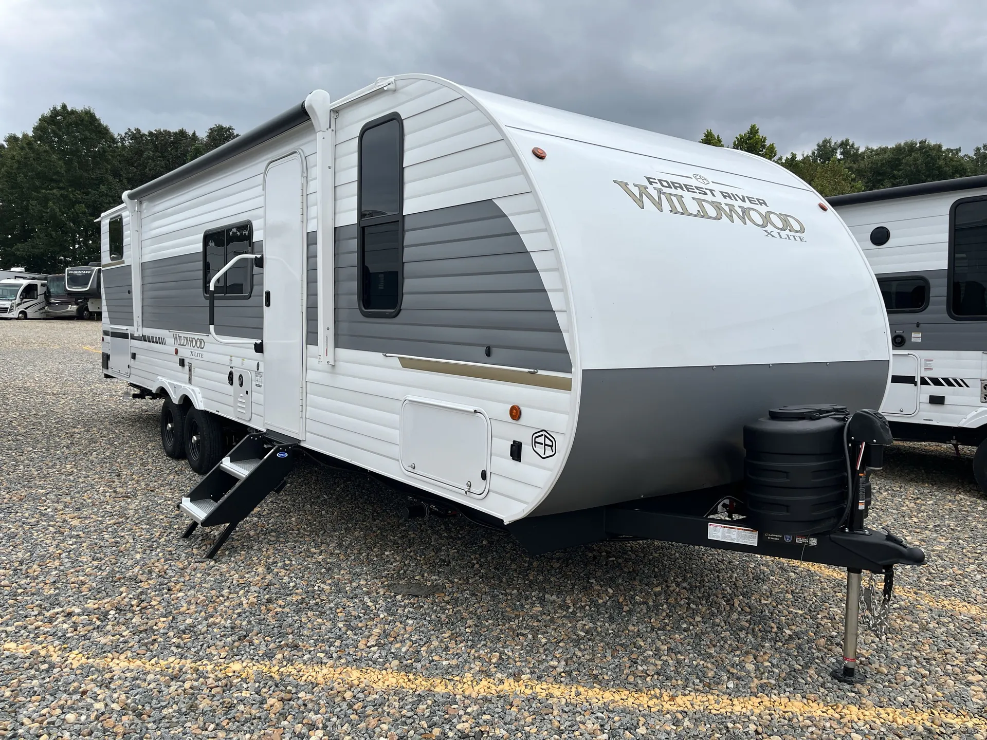 2027 Forest River Wildwood X-Lite 273QBXL