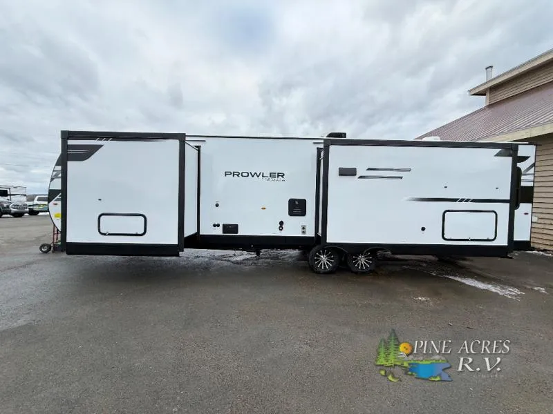 2026 Heartland Prowler 3301RLT - Photo 4