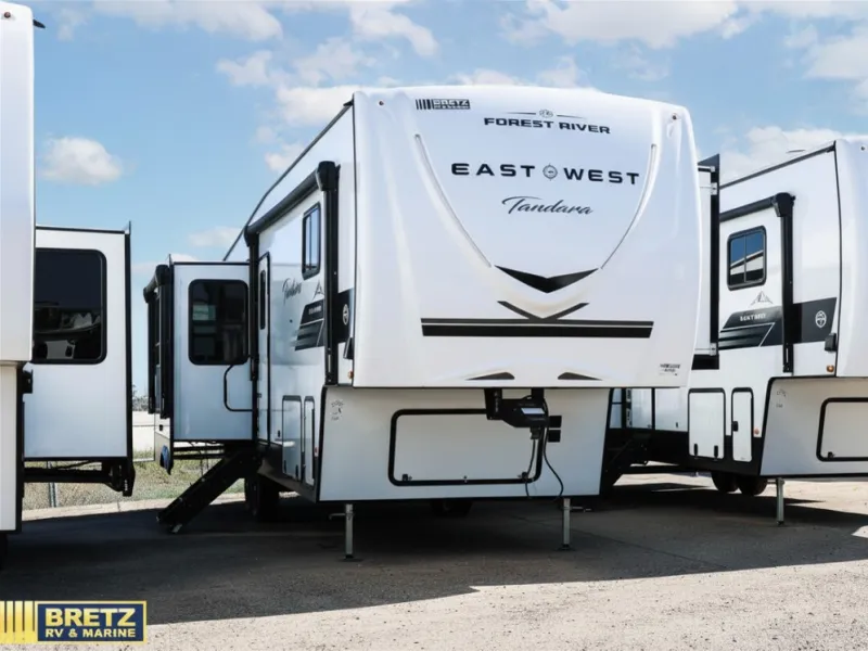 2026 East to West Tandara 295RL - Photo 2