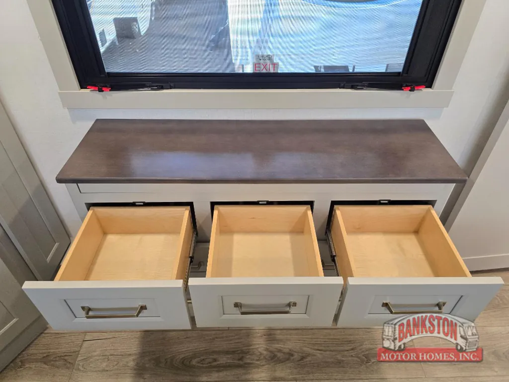 2027 Brinkley Model G 3970, Photos photo 41