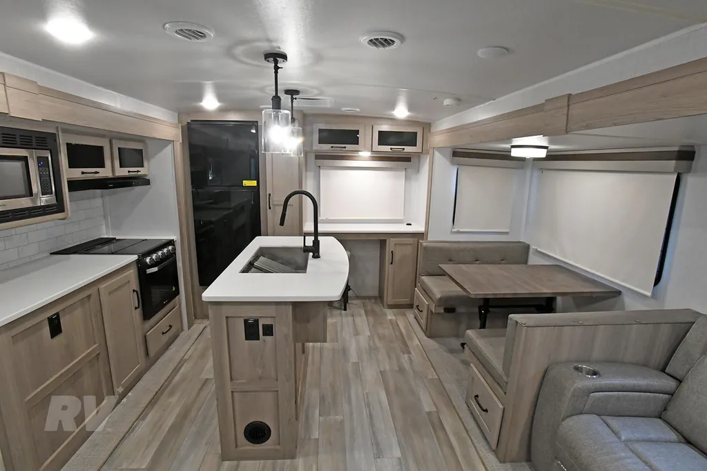 2024 Forest River Rockwood Ultra Lite 2720IK, Photos photo 14