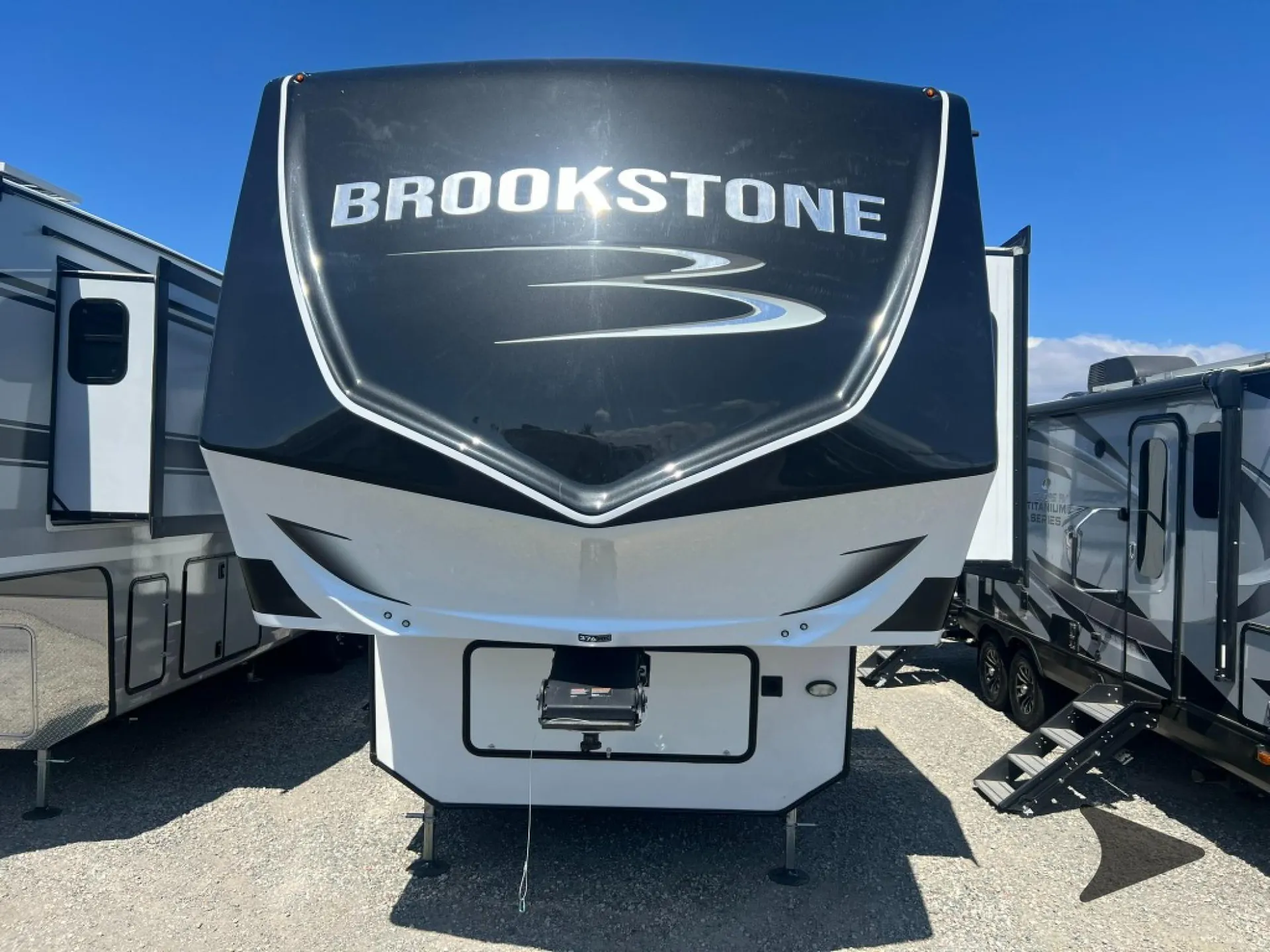 2024 Coachmen Brookstone 374RK - Photo 3