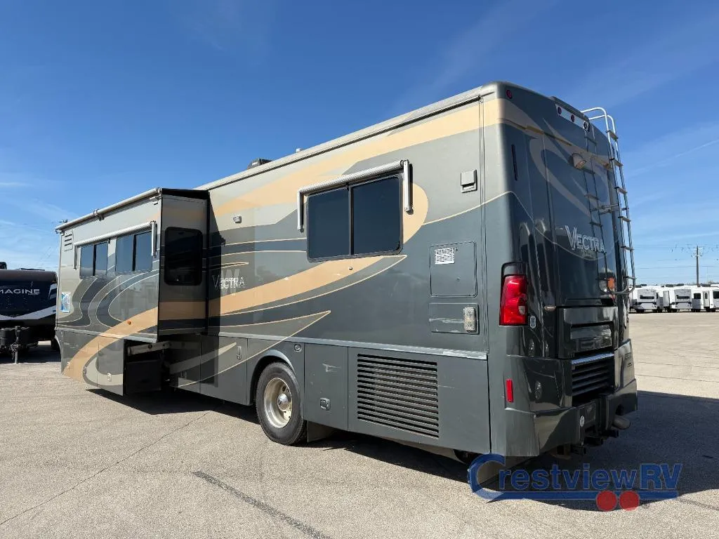 2007 Winnebago Vectra 40TD - Photo 3