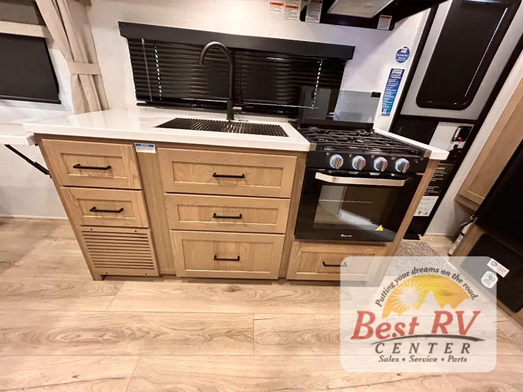 2027 Forest River Rockwood Mini Lite 2109S, Photos photo 45